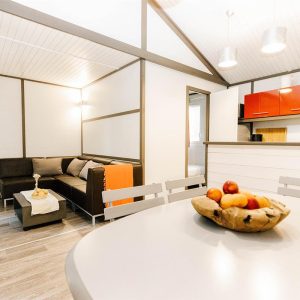 FKK-Urlaub mit MIRAMARE REISEN –Bagheera Korsika Frankreich - Chalet Superieur