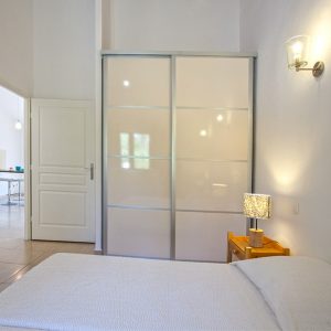 FKK-Urlaub Bagheera Korsika Frankreich - Bungalow renoviert - Schlafzimmer