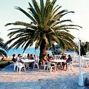 FKK-Urlaub in La Chiappa auf Korsika - Restaurant