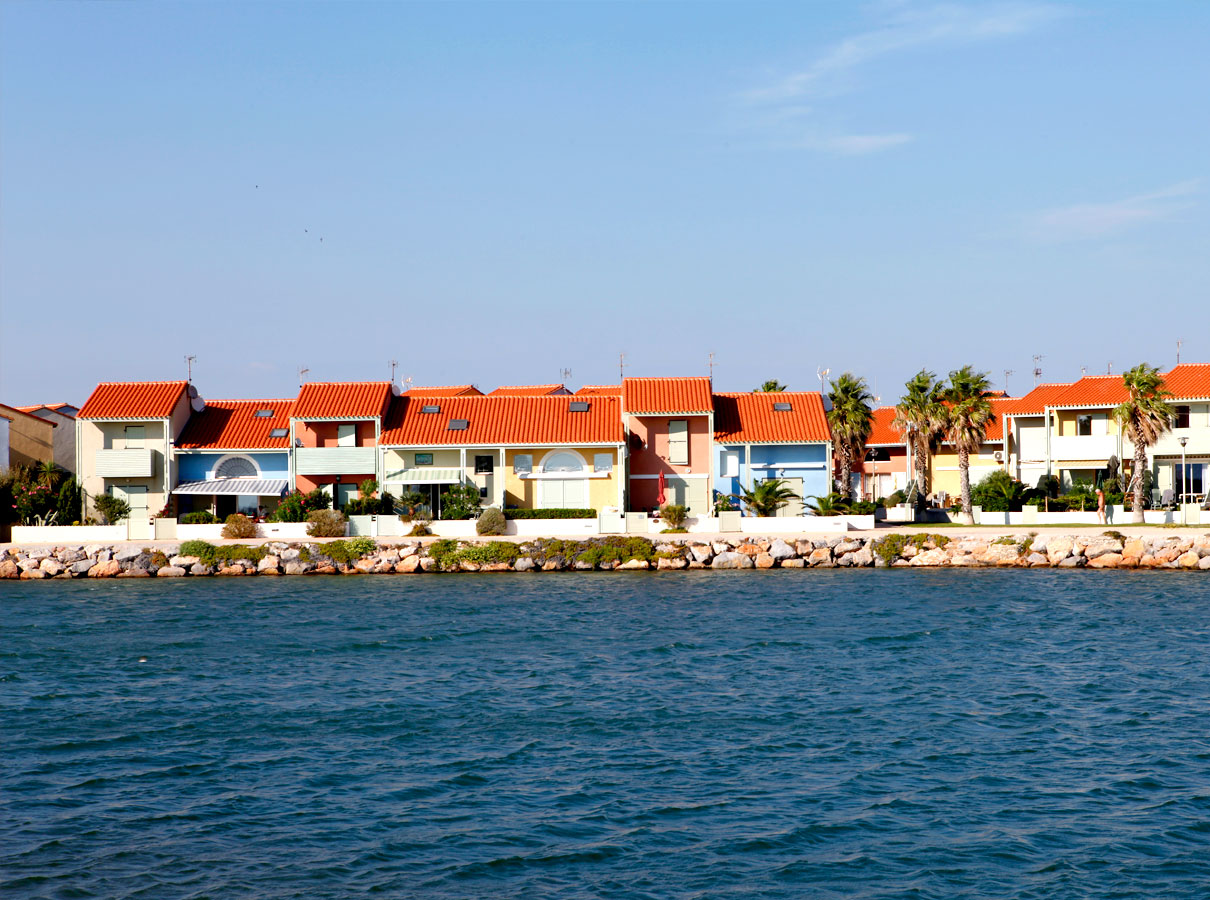 FKK Urlaub mit Miramare Reisen - Frankreich Mittelmeer Residence Oasis - Villa Oasis