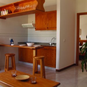FKK-Urlaub Casa Finisterre Lanzarote Kanarische Inseln - Eßplatz mit Küchenzeile