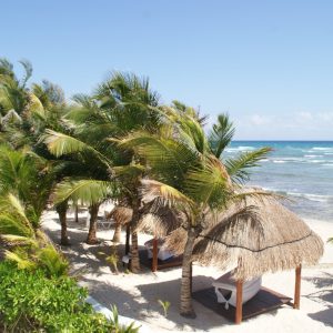 FKK-Urlaub Hidden Beach Resort Cancun Mexiko - Strand