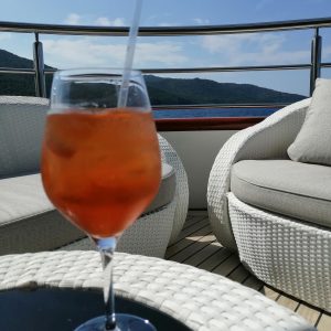 FKK Urlaub mit Miramare Reisen Die kleine Luxusyacht - FKK Kreuzfahrt an der Kroatischen Küste