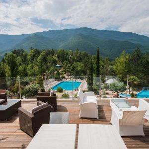 FKK-Urlaub Domaine l'Origan Provence Frankreich - Terrasse mit Poolblick