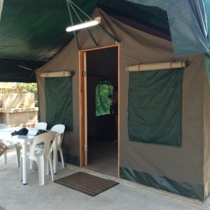 FKK-Urlaub SunEden Pretoria Südafrika - Safari Zelt außen