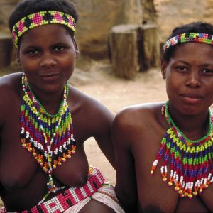 Miramare Reisen - FKK-Rundreisen Südafrika - Zulumädchen