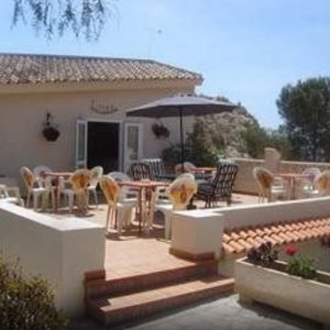 FKK-Urlaub in Spanien an der Costa Blanca mit Miramare Reisen - Lavinia Naturist Resort - Gemeinschaftsterrasse