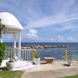 FKK-Urlaub in der Karibik - Pavillon am Strandauf Jamaika im Club Ambiance -