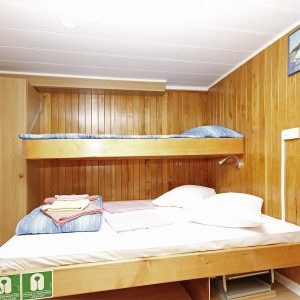 FKK Urlaub mit Miramare Reisen - FKK Kruezfahrt Adria mit MS Kazimir 3-Bett-Kabine