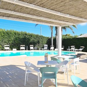 FKK-Urlaub mit Miramare Reisen - FKK Grottamiranda Italien/Apulien Terrasse Pool 2