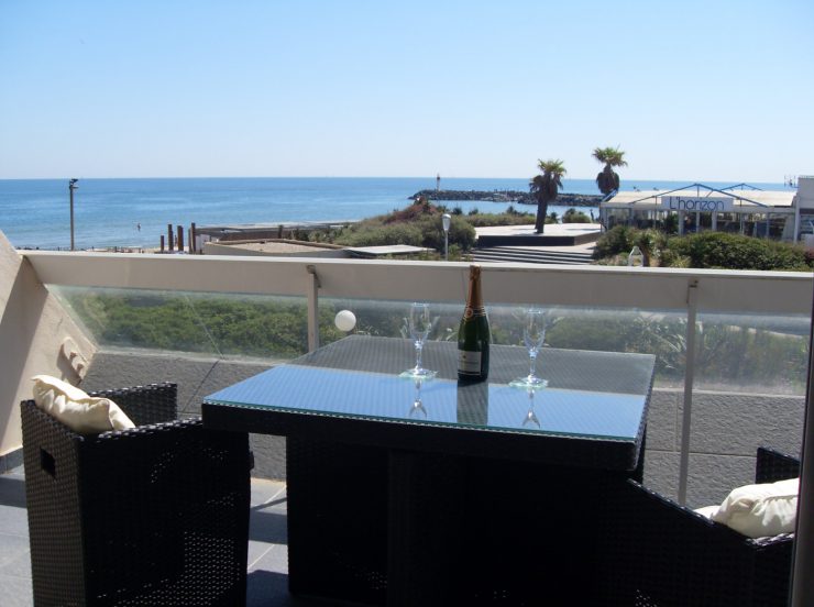 FKK-Urlaub Cap d'Agde Mittelmeer Frankreich - Balkon Port Nature