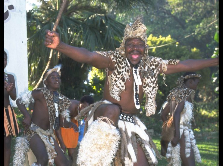Miramare Reisen - FKK-Rundreisen Südafrika - afrikanischer Tanz