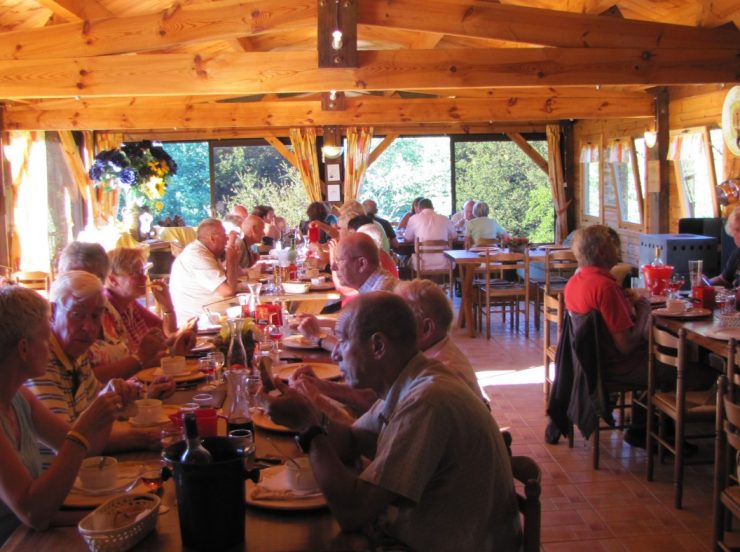 FKK-Urlaub Domaine Laborde Perigord Frankreich - Restaurant innen