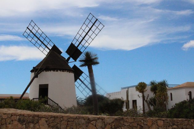 FKK-Urlaub als Inselhopping Kanaren - Fuerte Windmühle