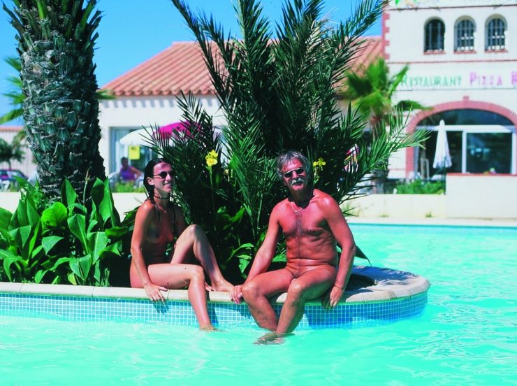 FKK-Urlaub Oasis Village Mittelmeer Frankreich - Pool