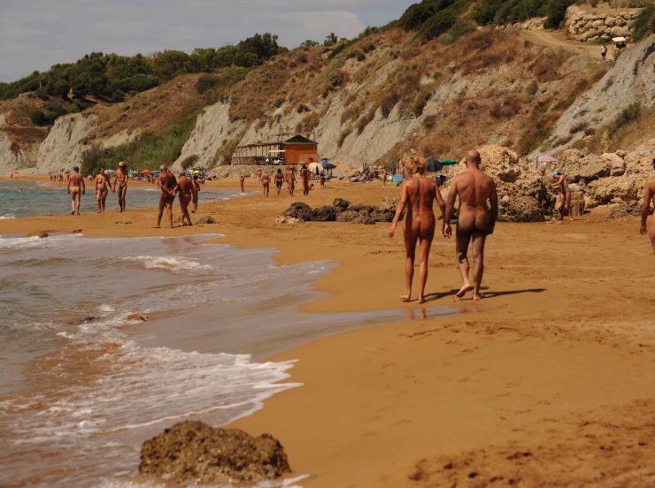 FKK-Urlaub Pizzo Greco Kalabrien Italien - Strandspaziergang