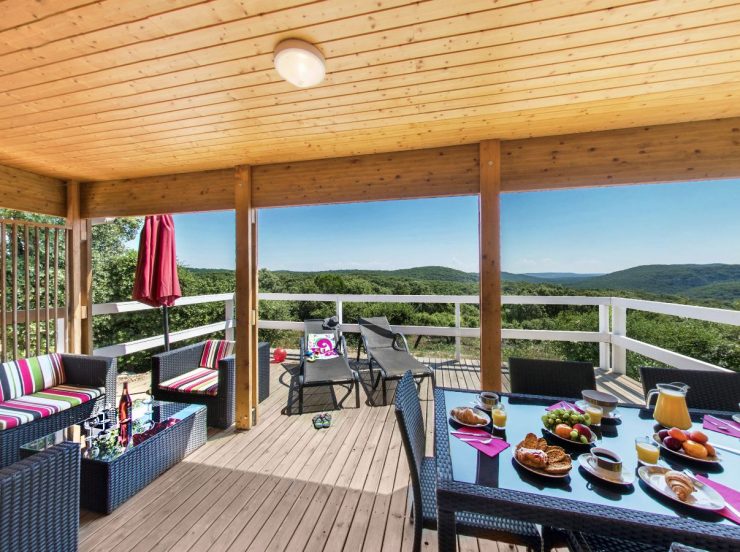 FKK-Urlaub Domaine de la Sablière Frankreich - Chalet Bellevue Terrasse