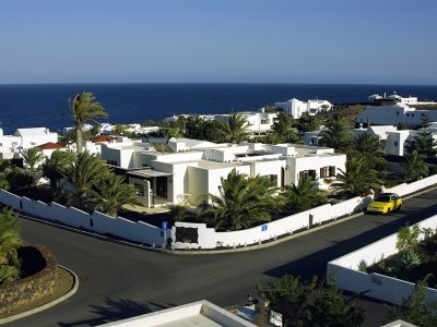 Miramare Reisen - FKK-Urlaub Villa Blanca Charco del Palo Lanzarote - GesamtsichtMiramare Reisen -